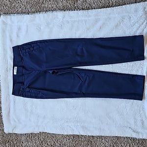 Woman ankle lenght dress pants